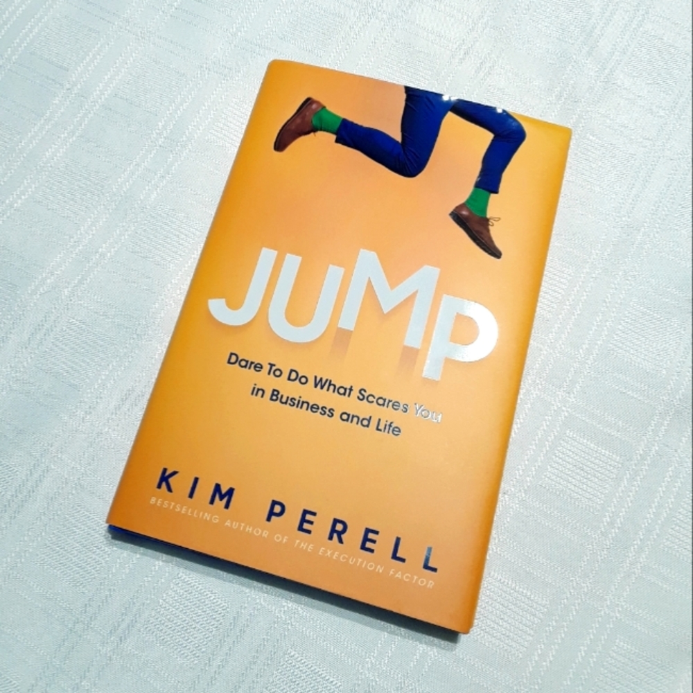 💜 Book Kim Perell Jump What Scares You In Business & Life Read Hardback Book